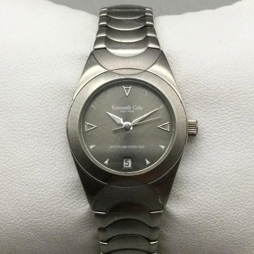Kenneth Cole Womens Watch 24mm Gray Dial Stainless Date 50M New Battery 6